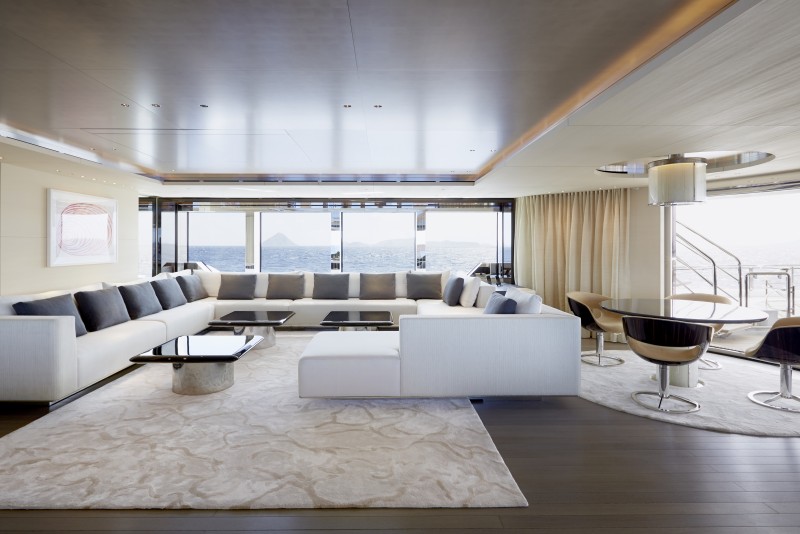 fraser-award-winning-grace-e-yacht-for-sale-living-room