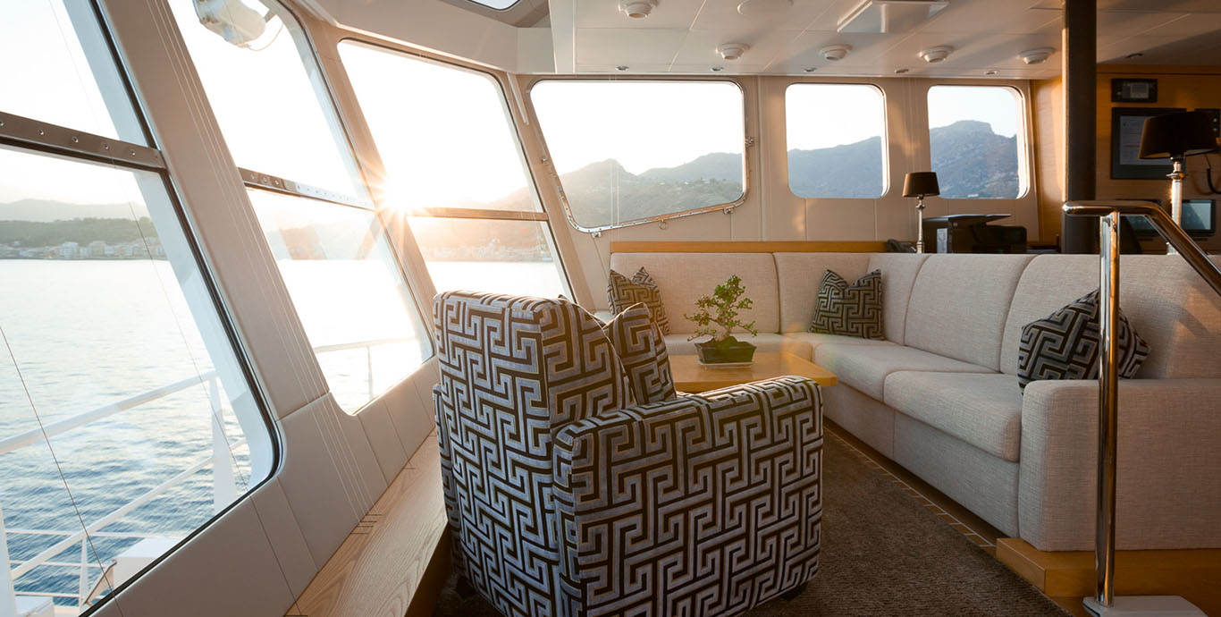 garcon yacht interior