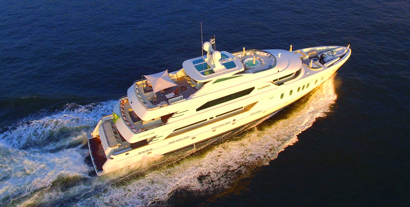 motor yacht hemisphere